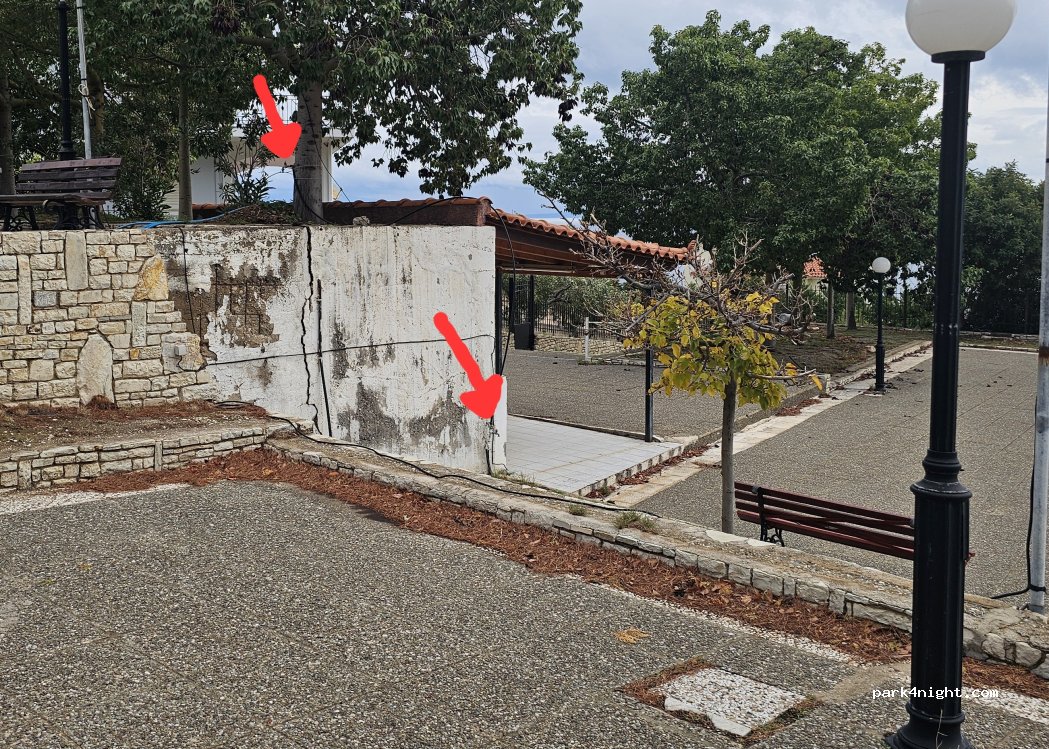 (220 01) Arkadiko Chorio - Unnamed Road — foto 4