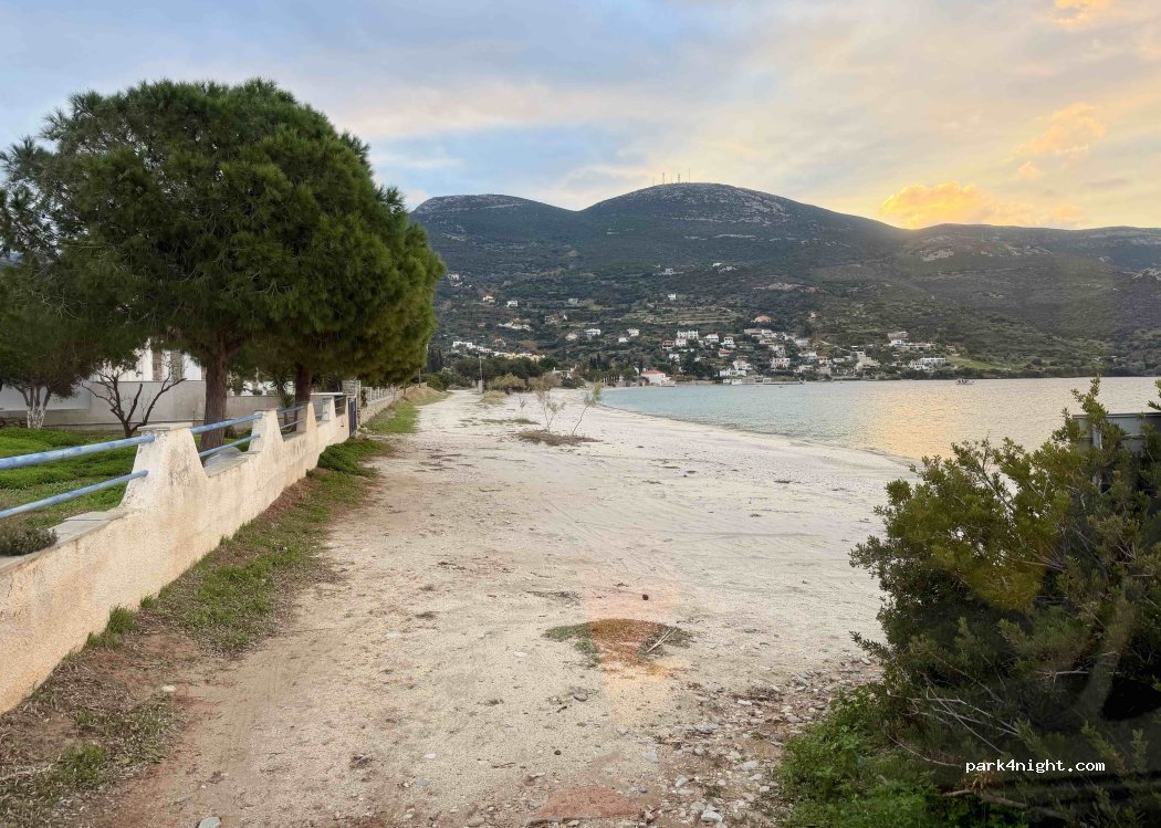 (340 15) Nea Stira - Unnamed Road — foto