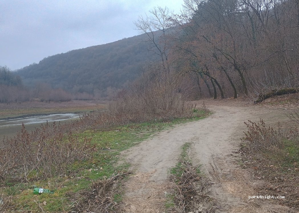 (5433) Kormyansko - Unnamed Road — foto