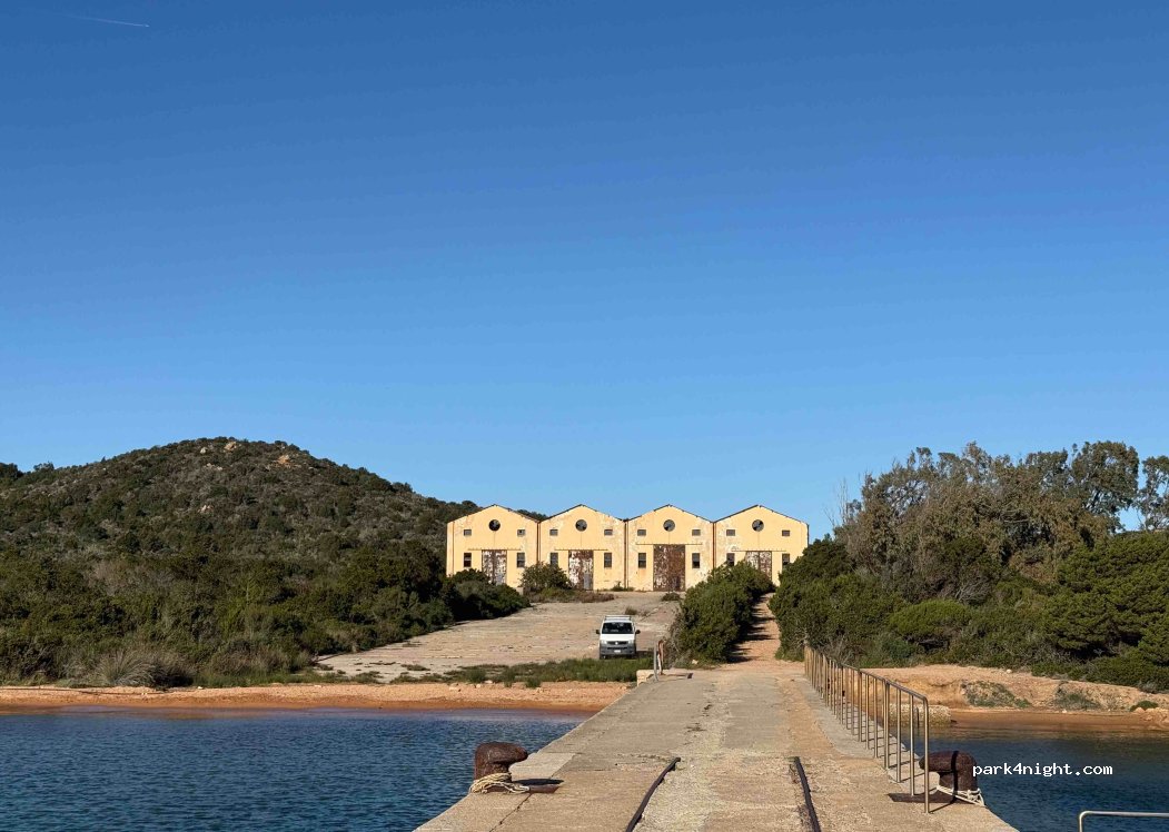 (07024) La Maddalena - Unnamed Road — foto