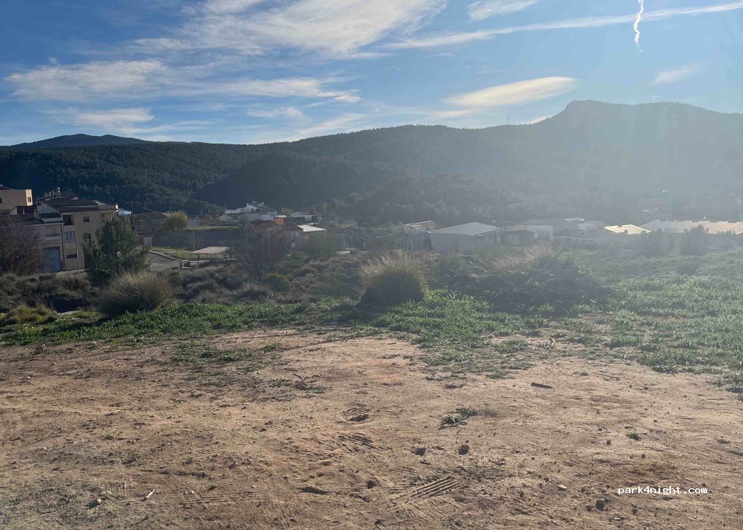 (03450) Banyeres de Mariola - 58 Avinguda de la Constitució — foto