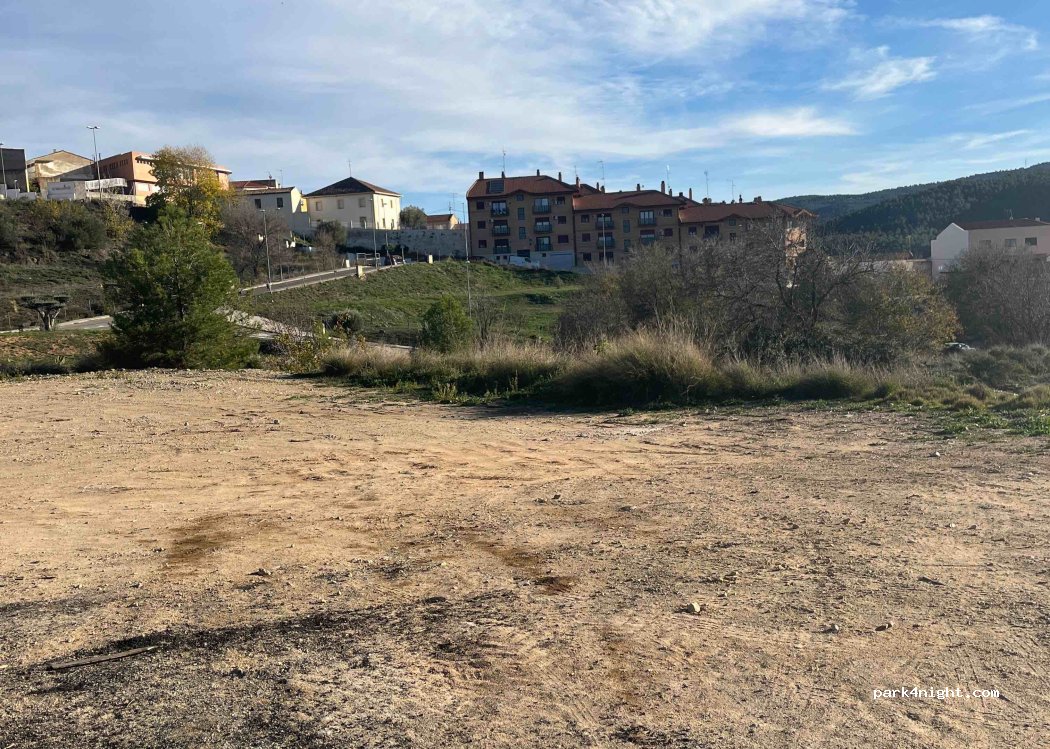 (03450) Banyeres de Mariola - 58 Avinguda de la Constitució — foto 2