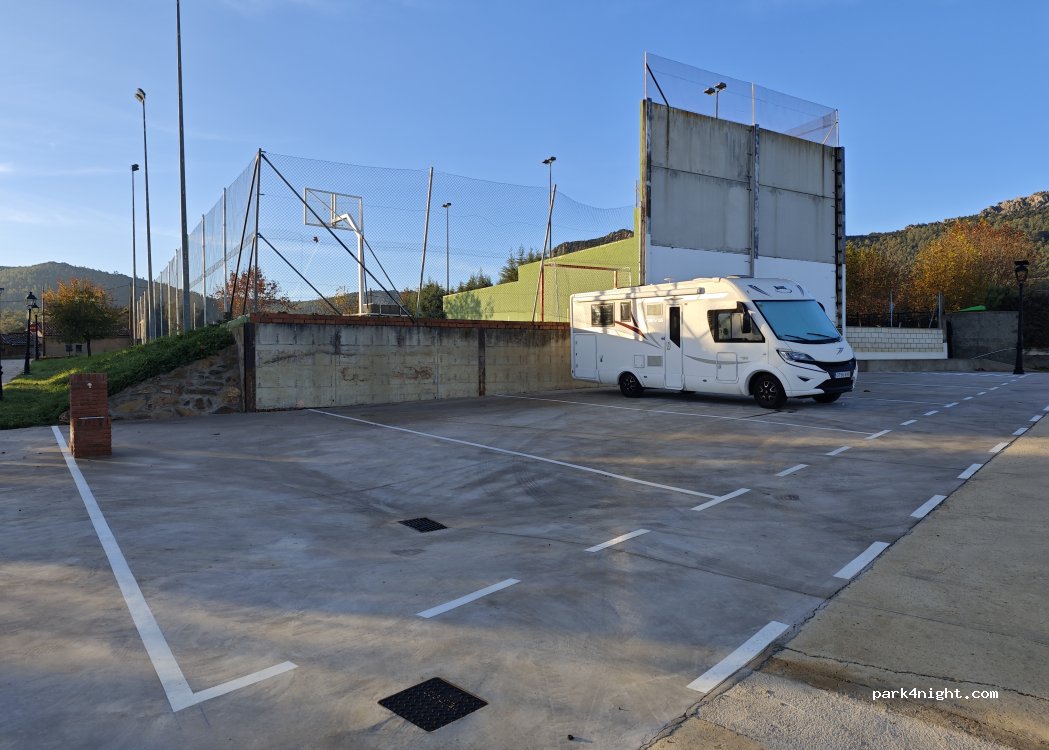 (10359) Higuera de Albalat - 21 Avenida del Prado — foto