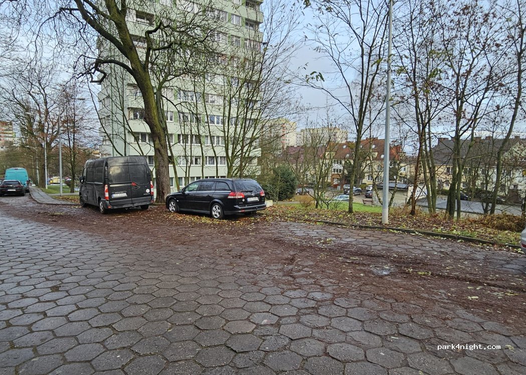 (70-134) Szczecin - 3 Legnicka — foto