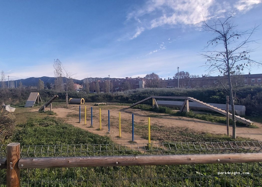 (08410) Vilanova del Vallès - 1 Carrer del Sis de Desembre — foto 5