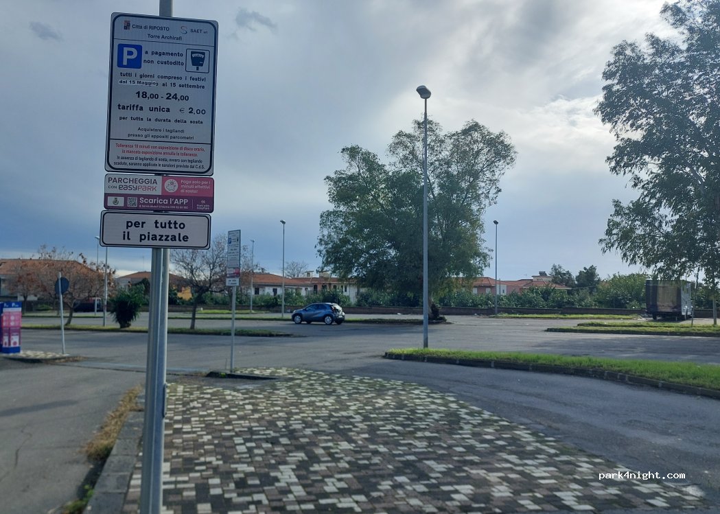 (95018) Riposto - 27 Via Torre Archi — foto