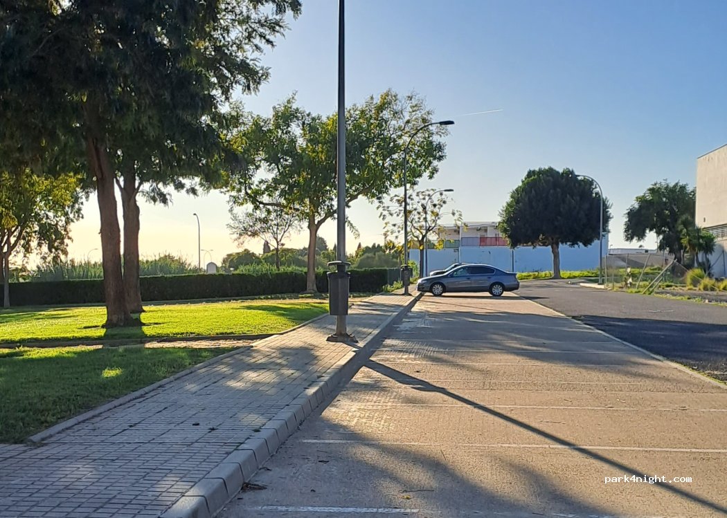 (21450) Cartaya - 50 Calle Gracia — foto