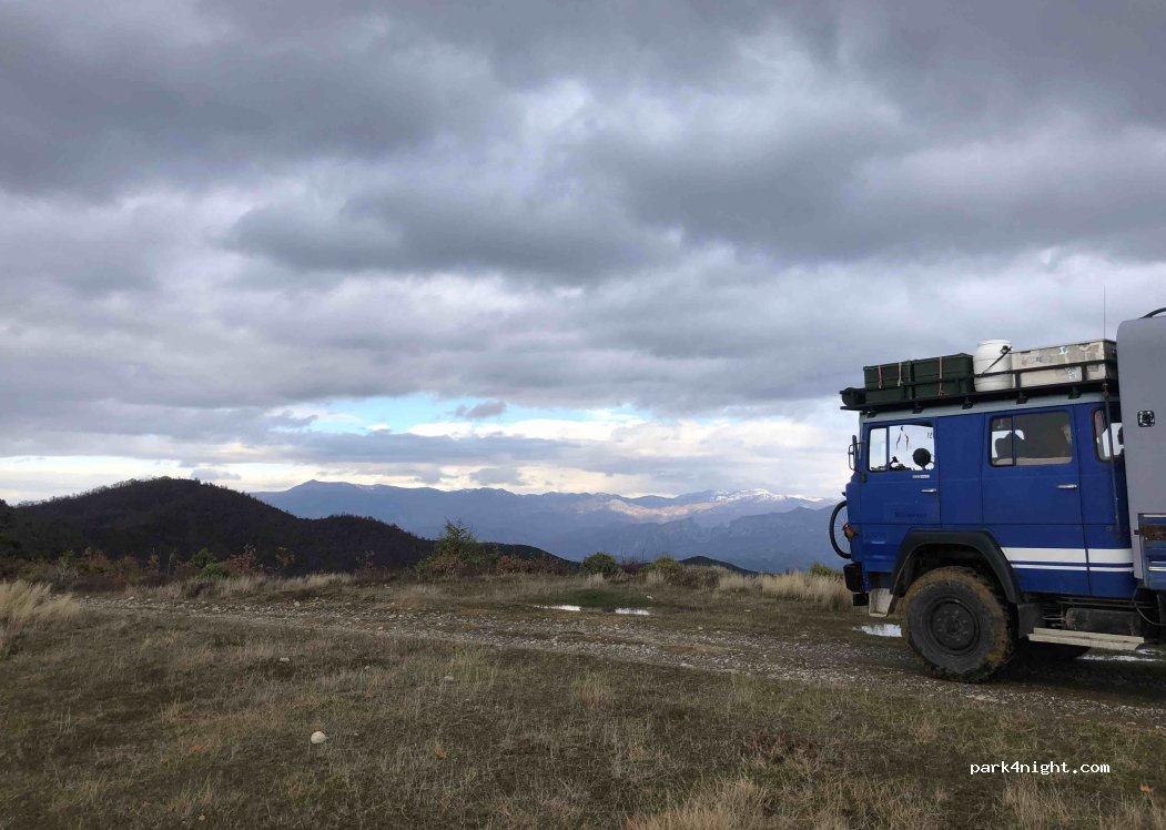 () Tunjë e Re - Unnamed Road — foto