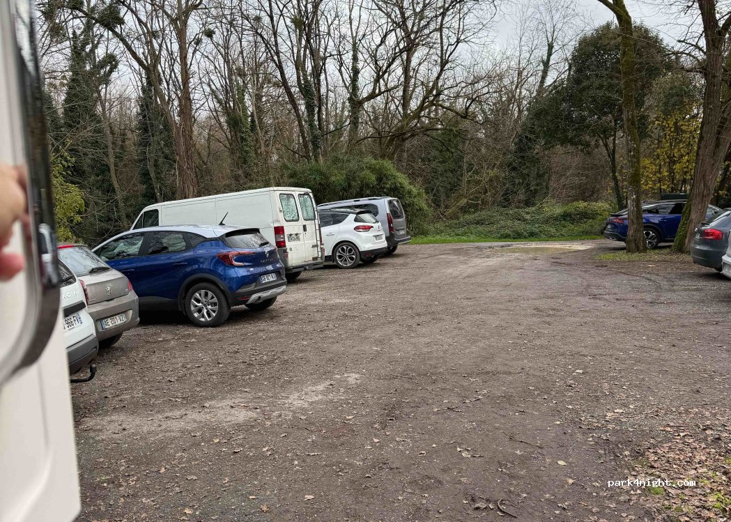 (33540) Castelmoron-d'Albret - D230 — foto 2