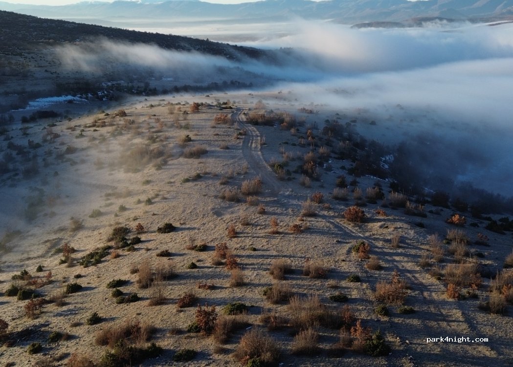 (530 74) Kelli - Unnamed Road — foto 2