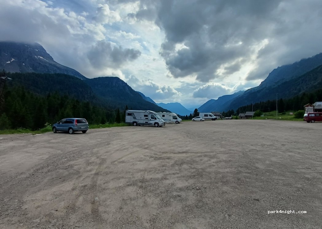(38035) San Pellegrino - 22 Strada Statale 346 del Passo di San Pellegrino — foto 4