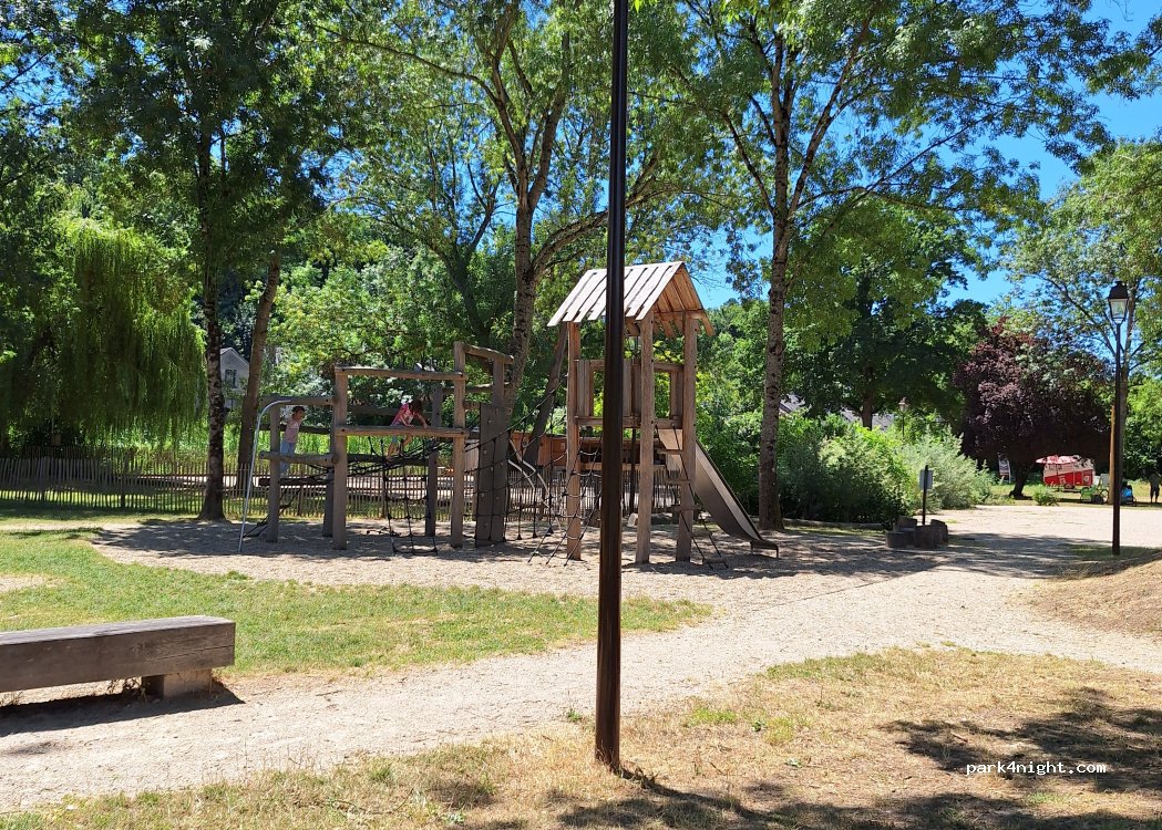 (41150) Chaumont-sur-Loire - Le Bourg — foto 4
