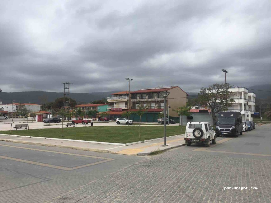 (630 72) Sarti - Eparchiaki Odos Nikitis-Sartis — foto