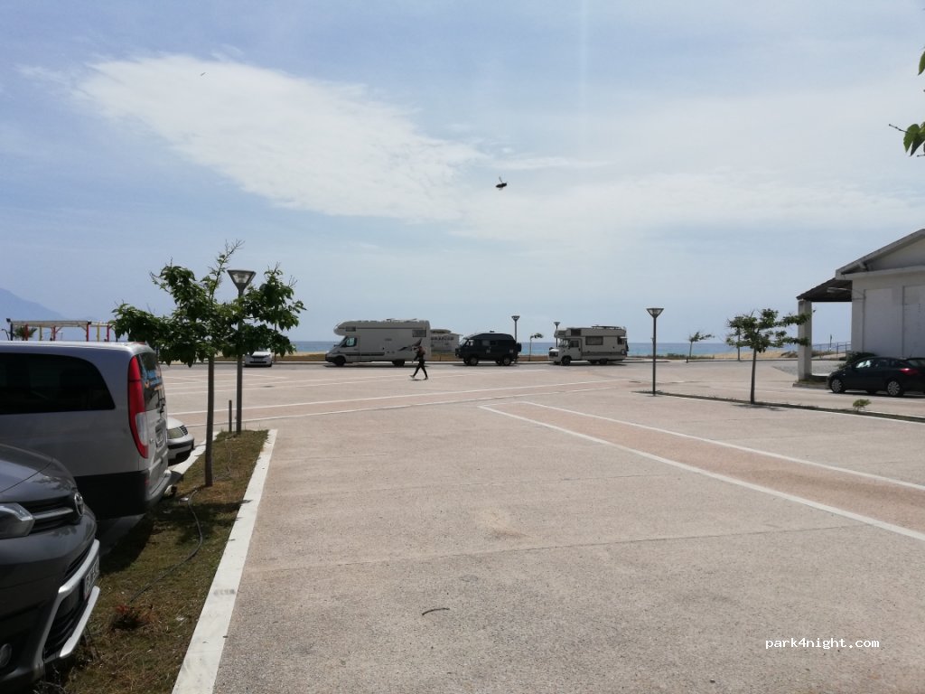 (630 72) Sarti - Eparchiaki Odos Nikitis-Sartis — foto 2