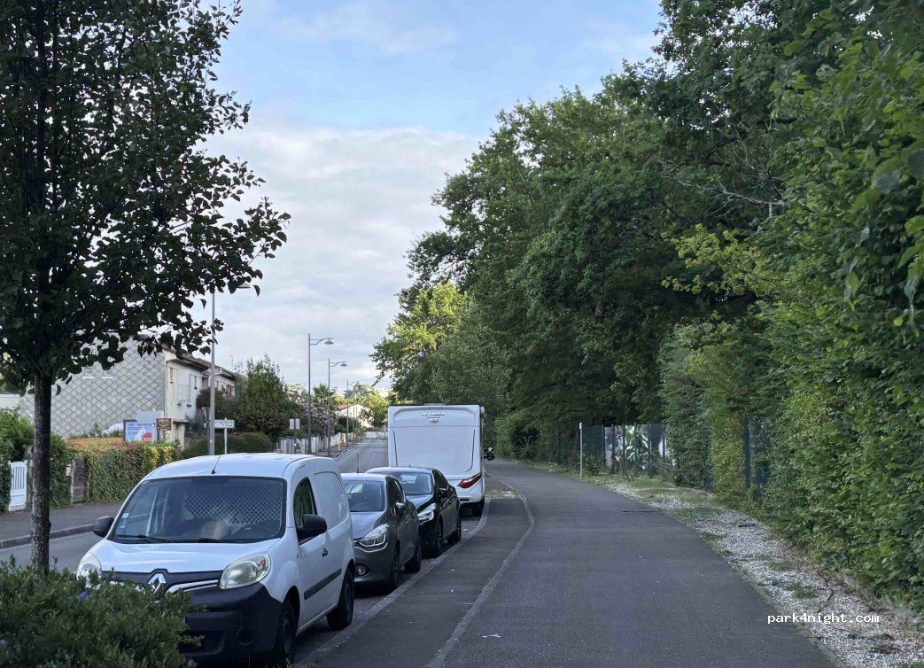 (33110) Le Bouscat - 54 Boulevard du Maréchal Lyautey — foto 2