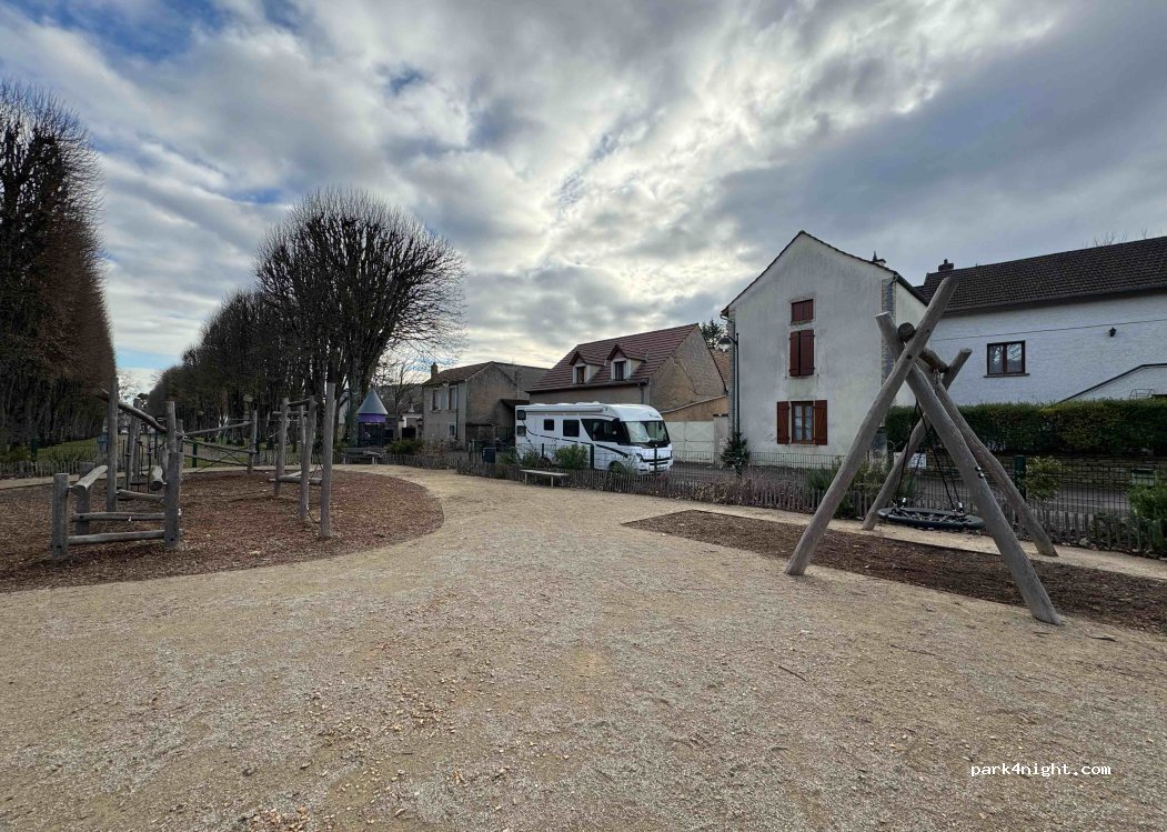 (21420) Savigny-lès-Beaune - 29 Allée des Tilleuls — foto