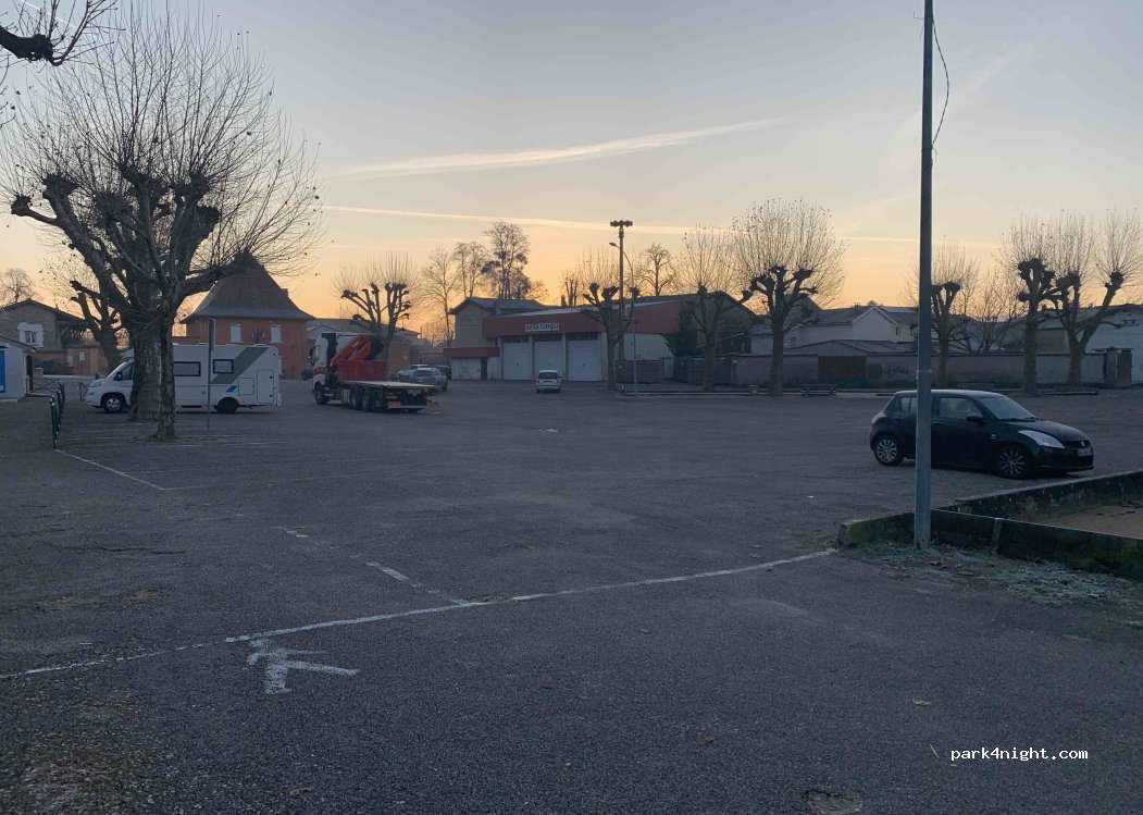 (38110) Cessieu - 1 Rue du Champ de Mars — foto 4