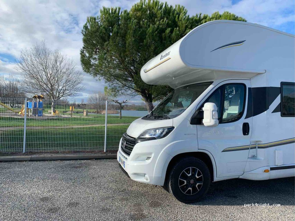 (84840) Lapalud - 419 Chem. Des Girardes — foto 2