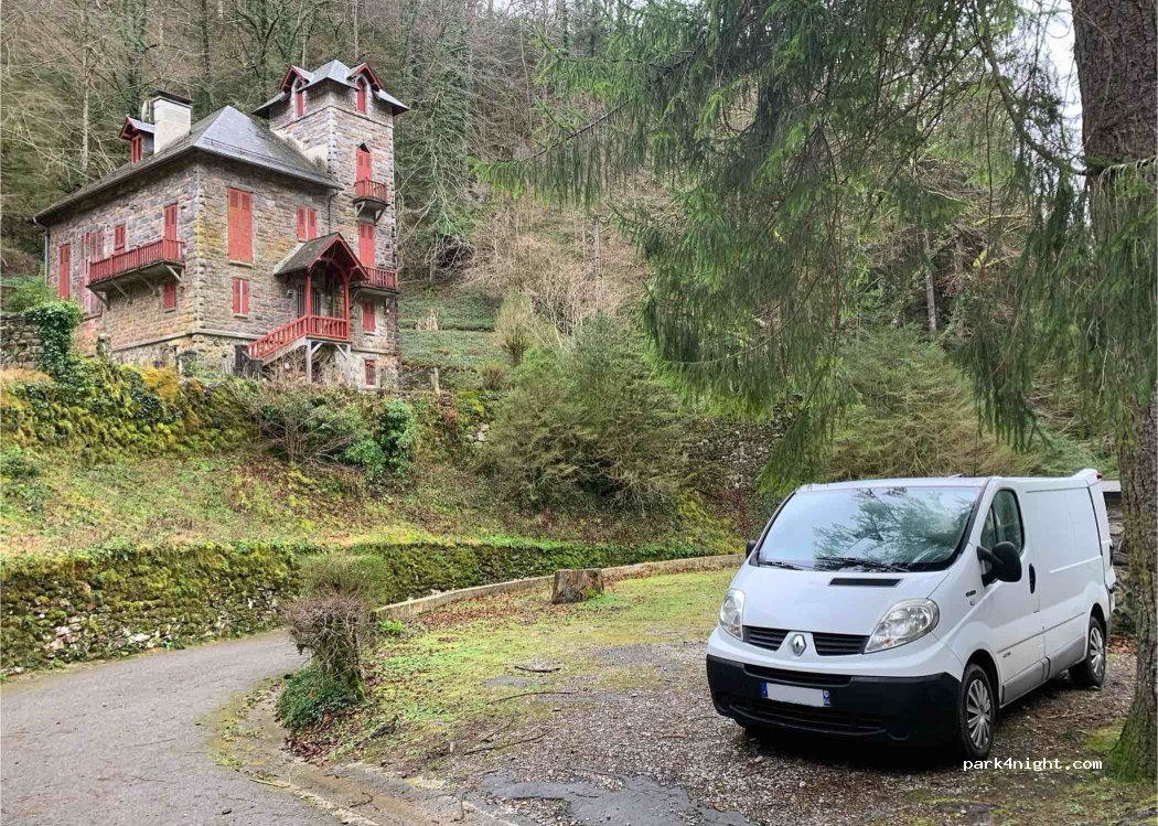 (64440) Eaux-Bonnes - 12 Rue Eugénie — foto