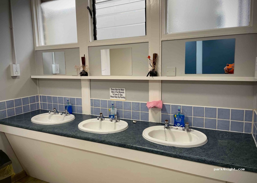 Curran Caravan Park — foto 2