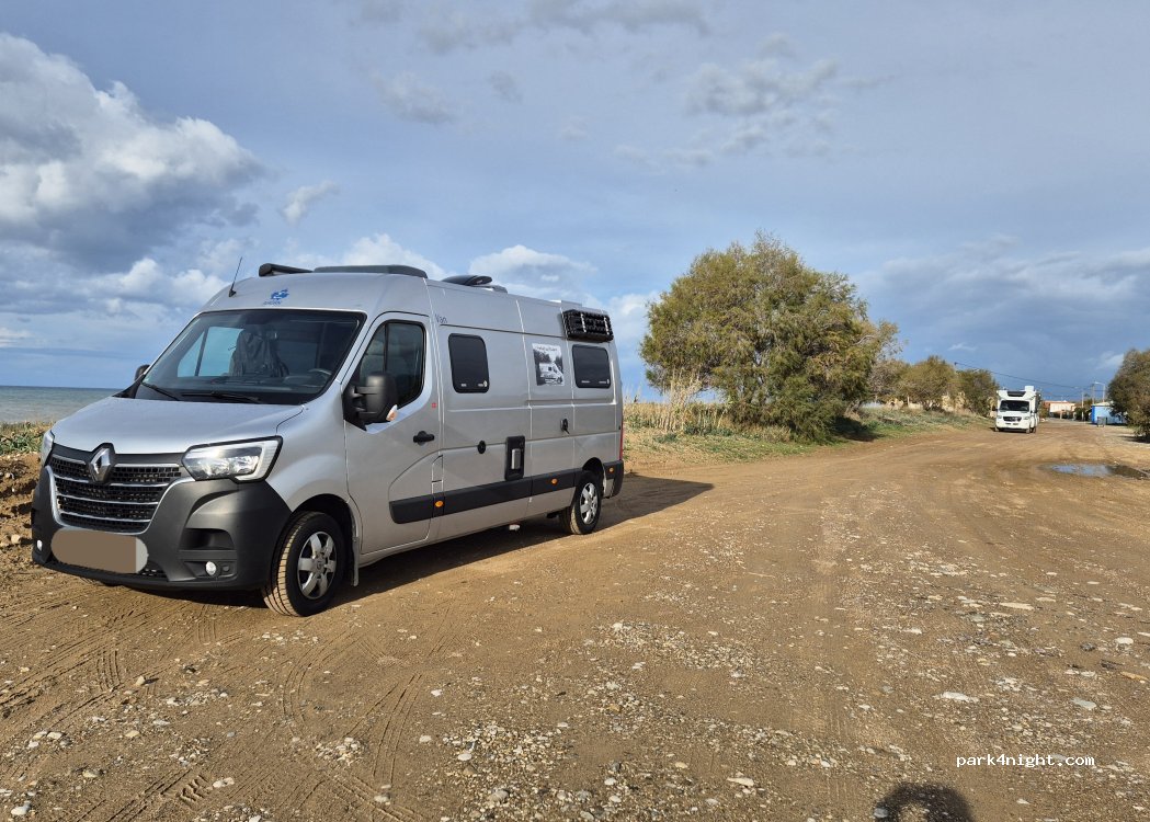 (270 54) Ag. Nikolaos - Unnamed road — foto