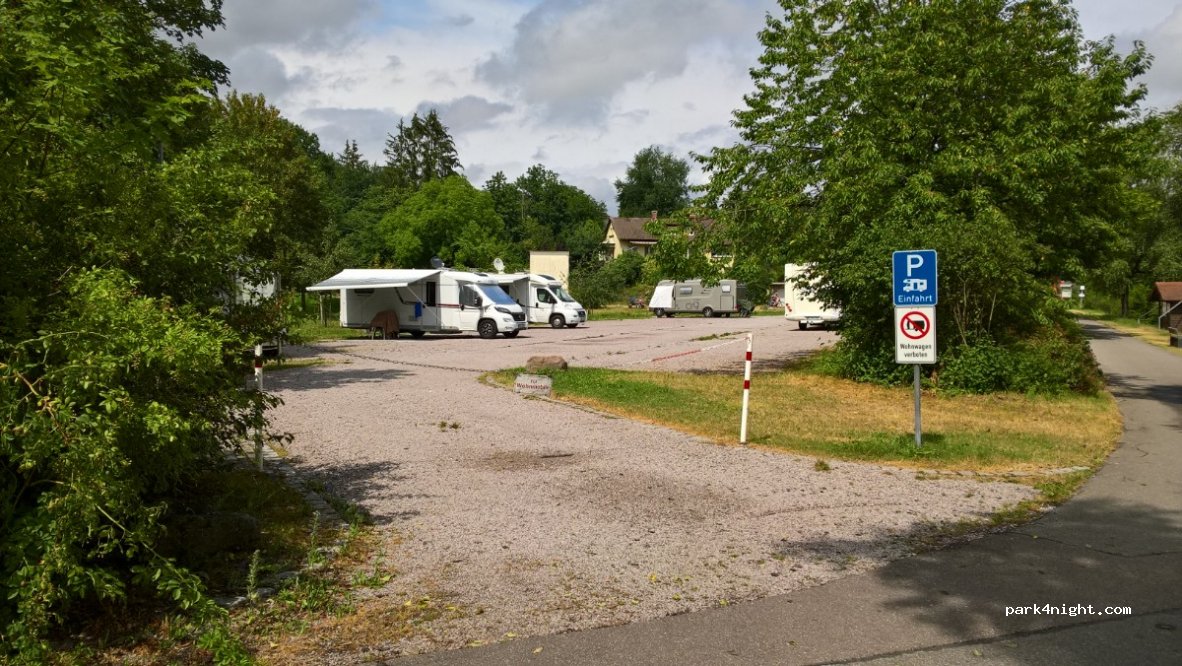 Wohnmobilstellplatz am Naturerlebnisbad | Murg — foto