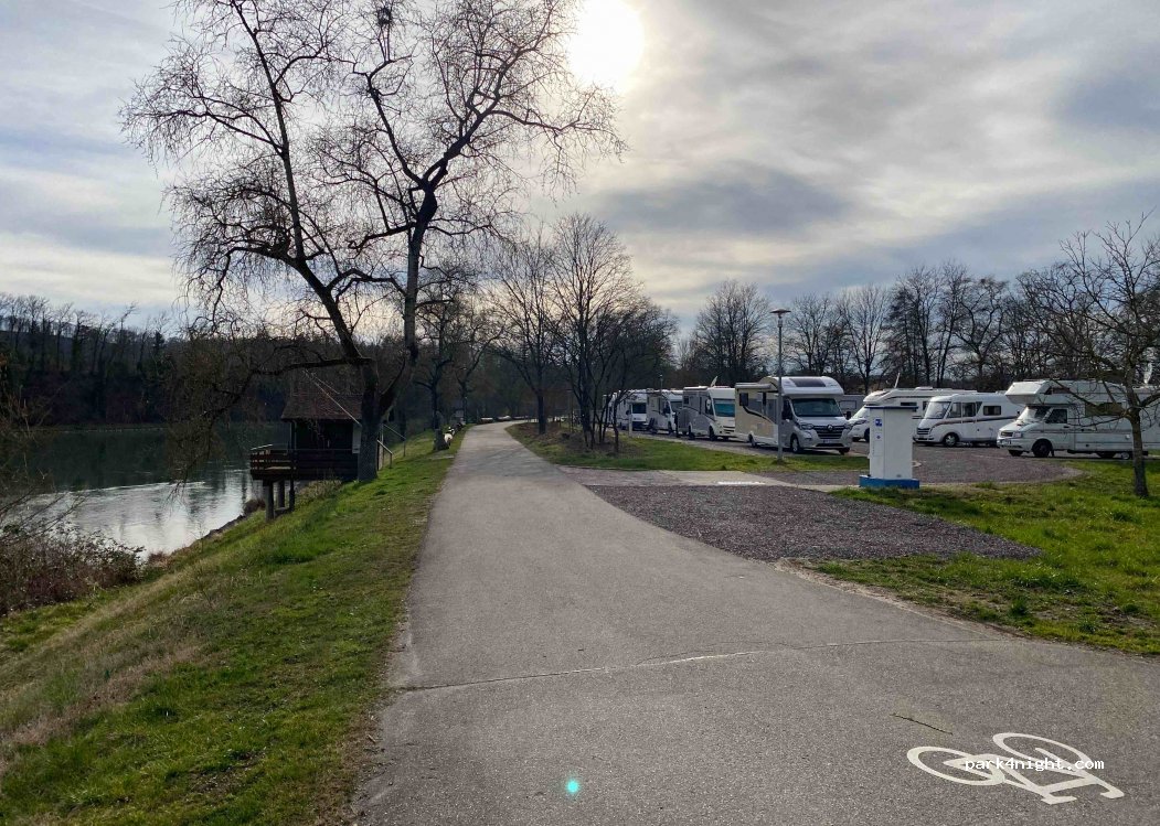 Wohnmobilstellplatz am Naturerlebnisbad | Murg — foto 2