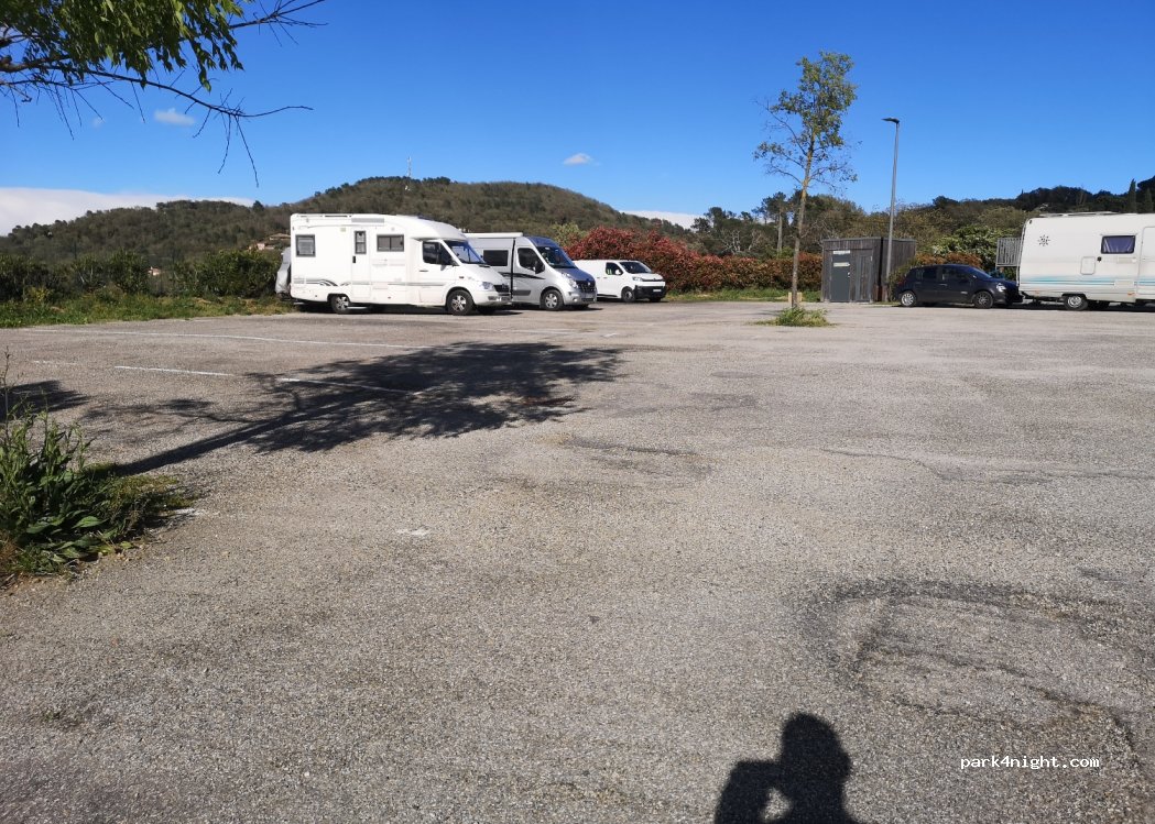 (83680) La Garde-Freinet - 12 Rue des Teilles — foto 3