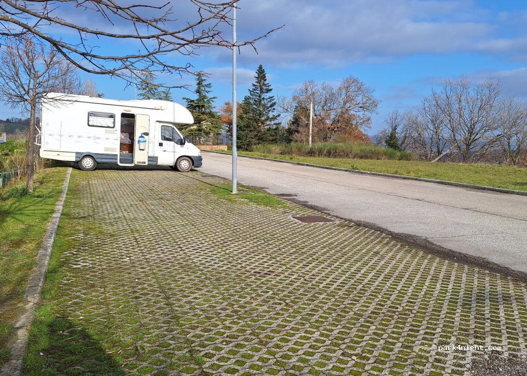 (61029) Urbino - 24 Via della Nocetta — foto 2