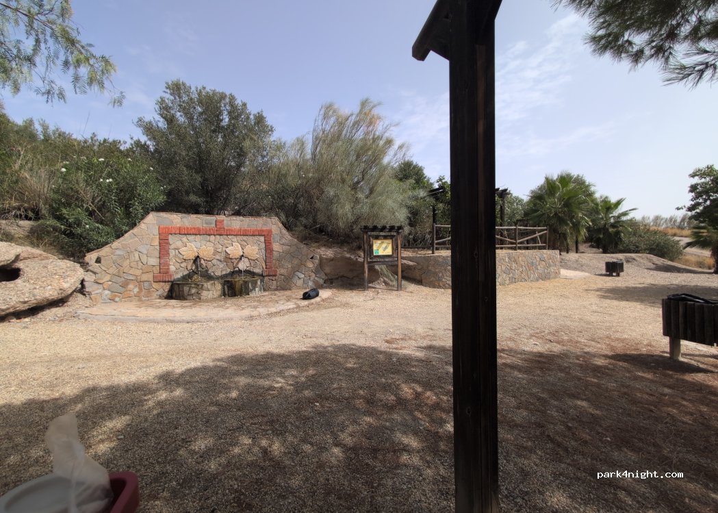 (04650) Llanos Del Peral - Unnamed road — foto