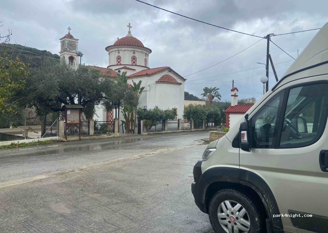 (734 00) Potamida - Unnamed road — foto 3