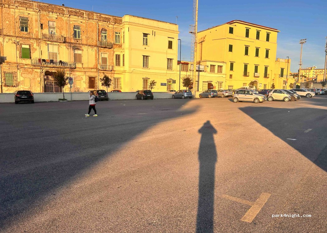 (80055) Portici - Unnamed road — foto