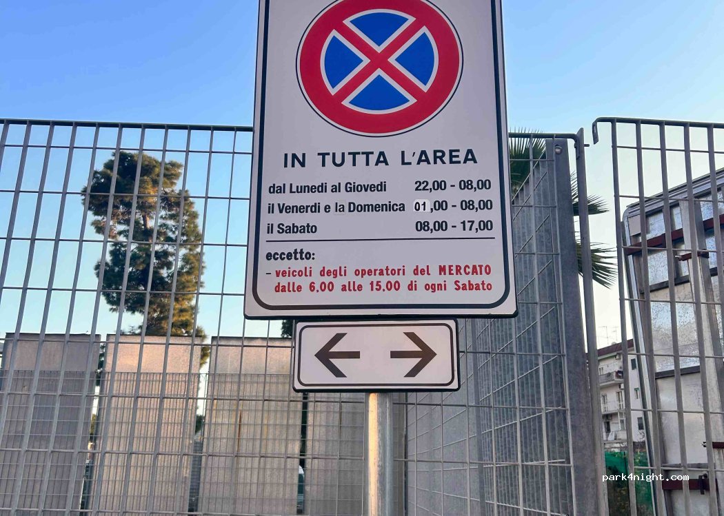(80055) Portici - Unnamed road — foto 4