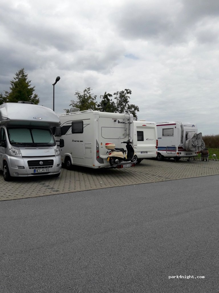 Wohnmobil Stellplatz Bautzen — foto