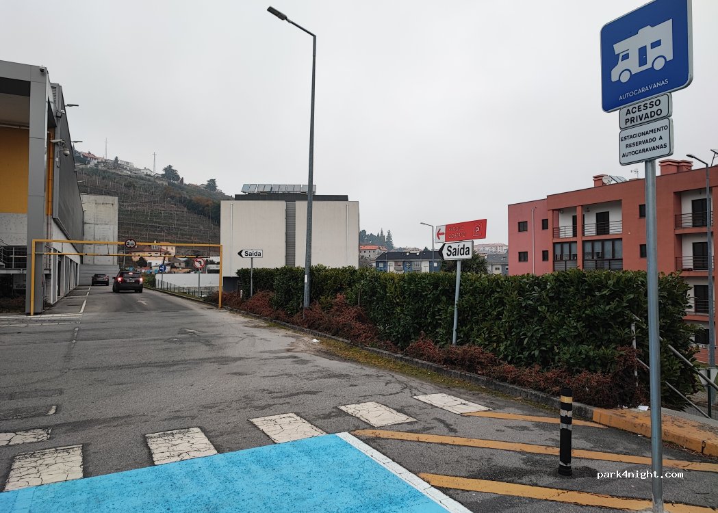 (5100) Lamego - E2 Rua Afonso de Albuquerque — foto 2