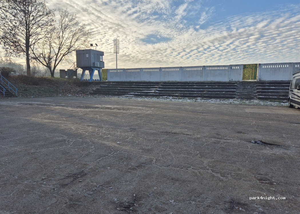 (2800) Tatabánya - 9 Szent Flórián utca — foto 2