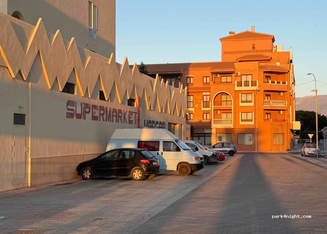 (04740) Roquetas de Mar - 5 Calle Rodrigo de Triana — foto 2