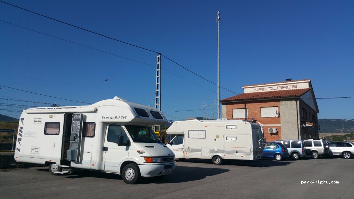 (01230) Nanclares de la Oca - 7 La Estación Kalea — foto