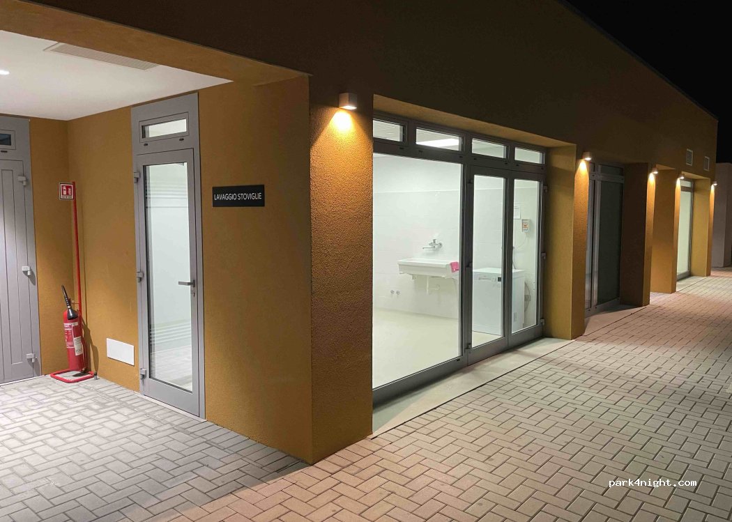 Suprema Sport Village area sosta camper — foto 4