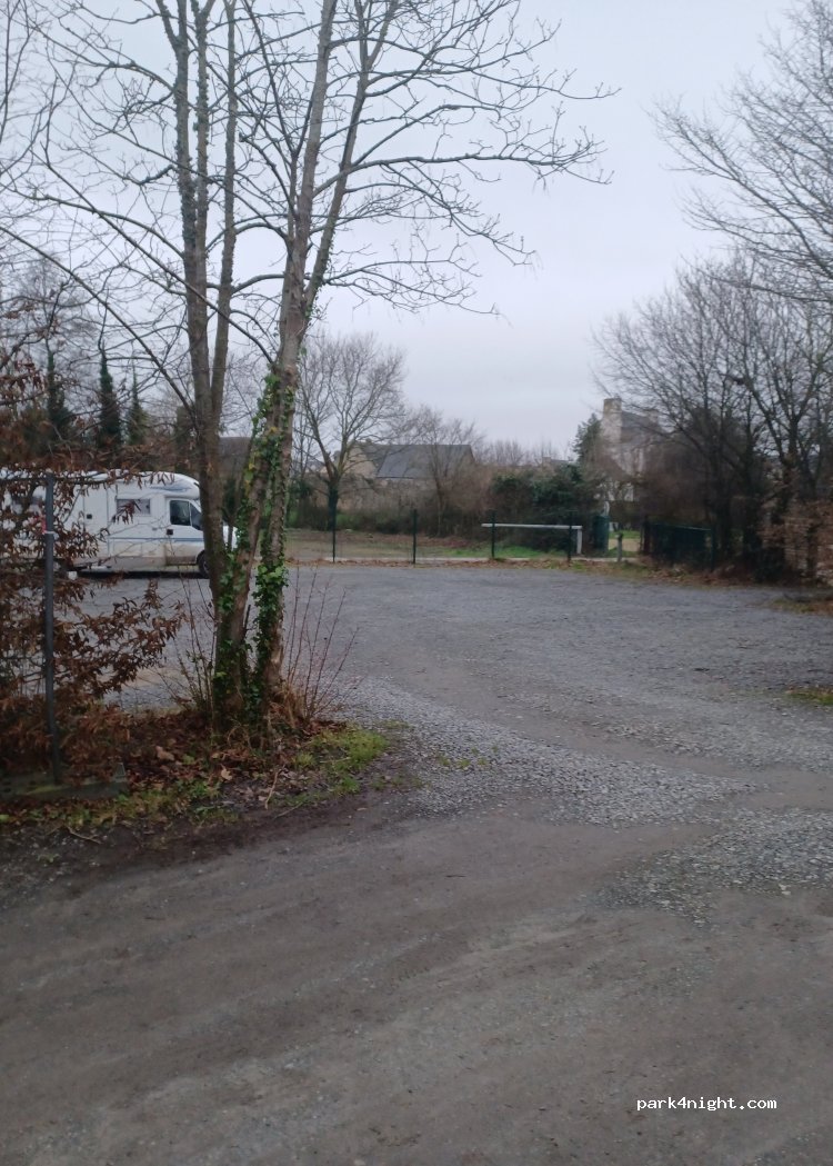 (35350) Saint-Méloir-des-Ondes - 5000 Rue de la Vallée Verte — foto 2