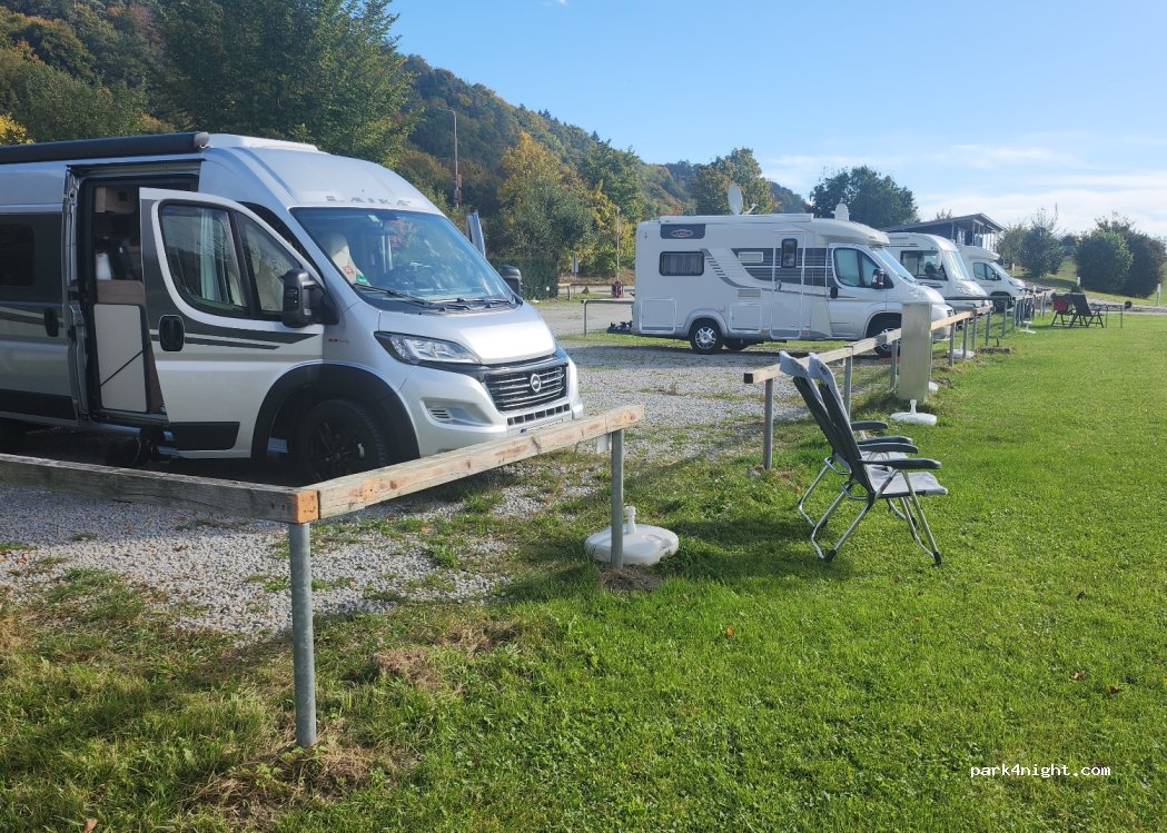 Camping Stellplatz Yachthafen Vilshofen an der Donau — foto 3