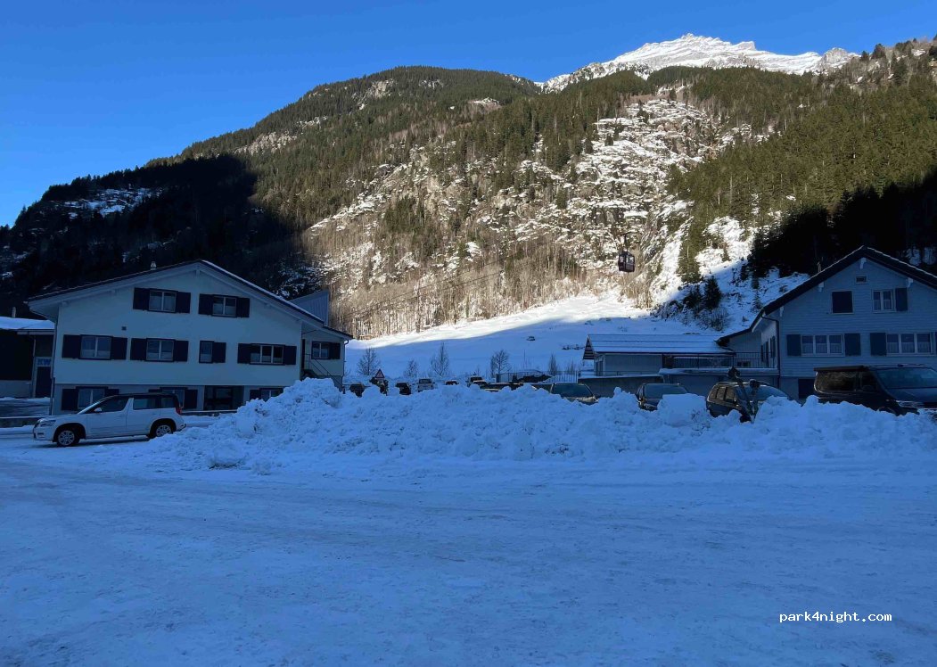 (6475) Silenen - 37 Talweg — foto