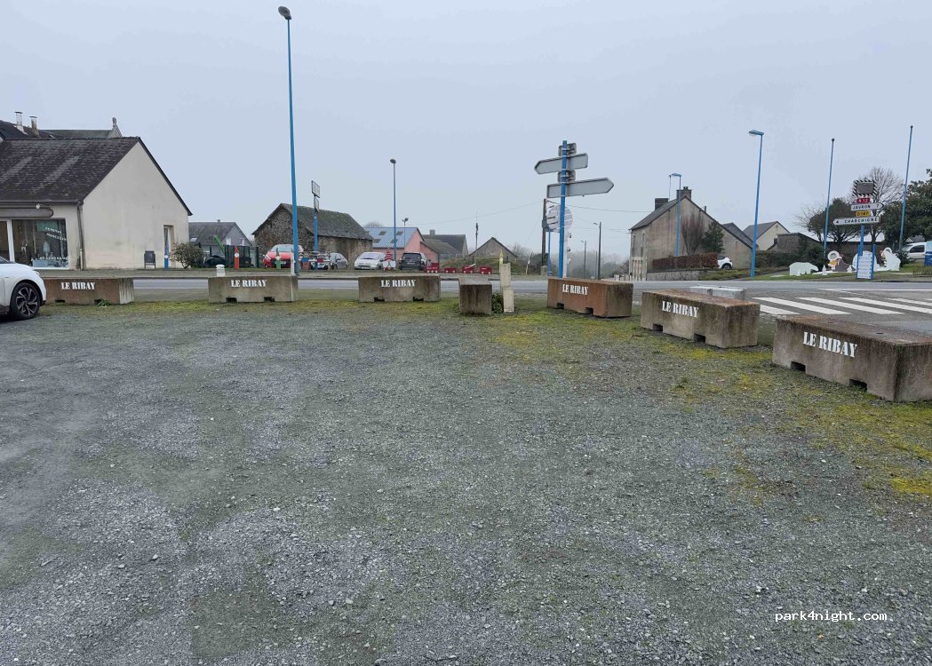 (53640) Le Ribay - 29 Rue nationale — foto
