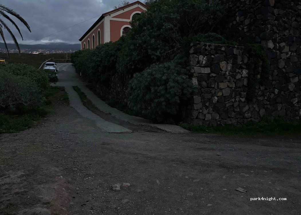 (38418) Los Realejos - 8 Carretera C 820 — foto 3