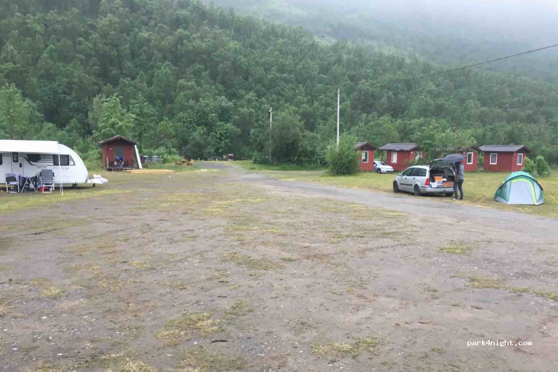 Basecamp Birtavarre — foto