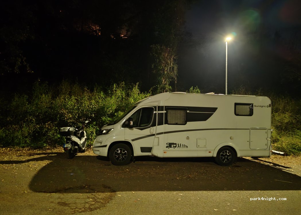 (00123) Roma - 151 Via Vignone — foto