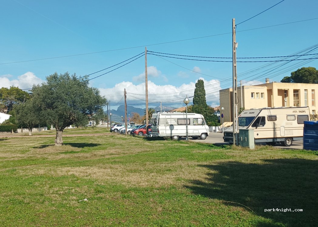(07400) Alcúdia - 26 Avinguda Barcarès — foto 3