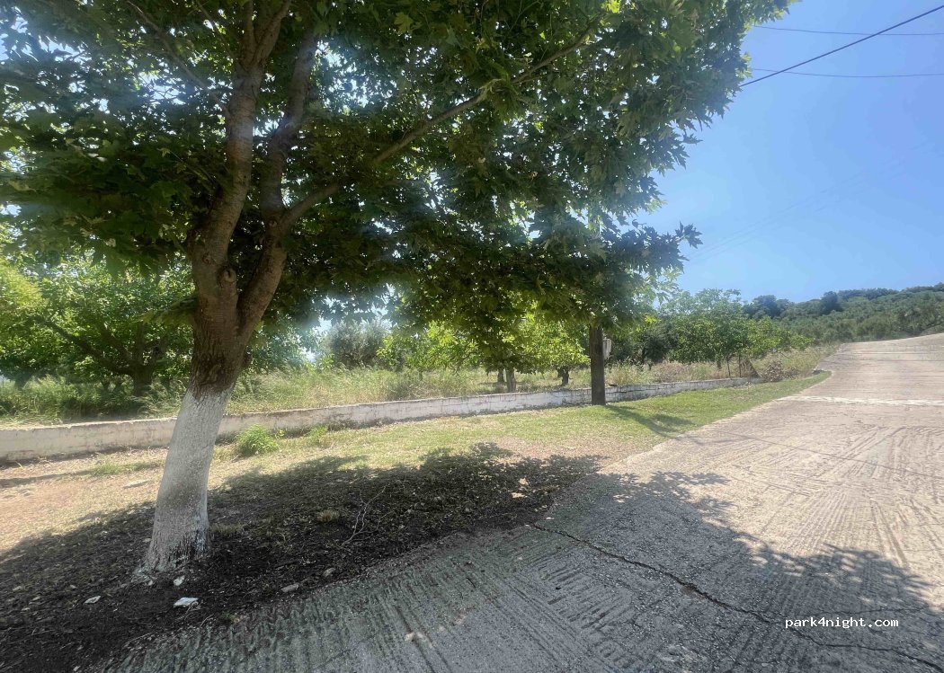 (240 03) Aetos - Unnamed road — foto 4