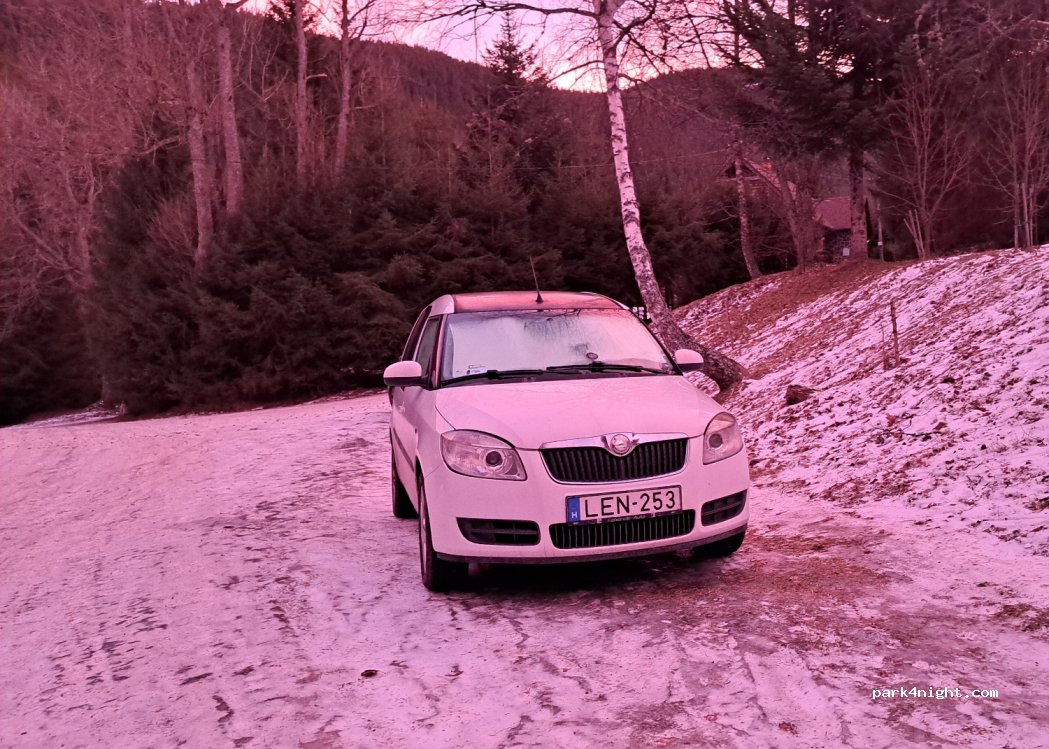 (032 15) Partizánska Ľupča - Unnamed road — foto