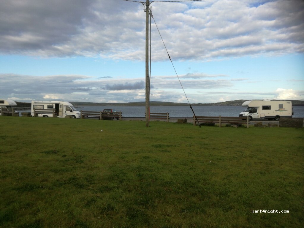 (V95 K274) Liscannor - 9 New Houses — foto